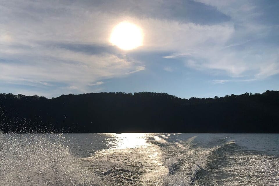 Dale Hollow Lake sunset on the water