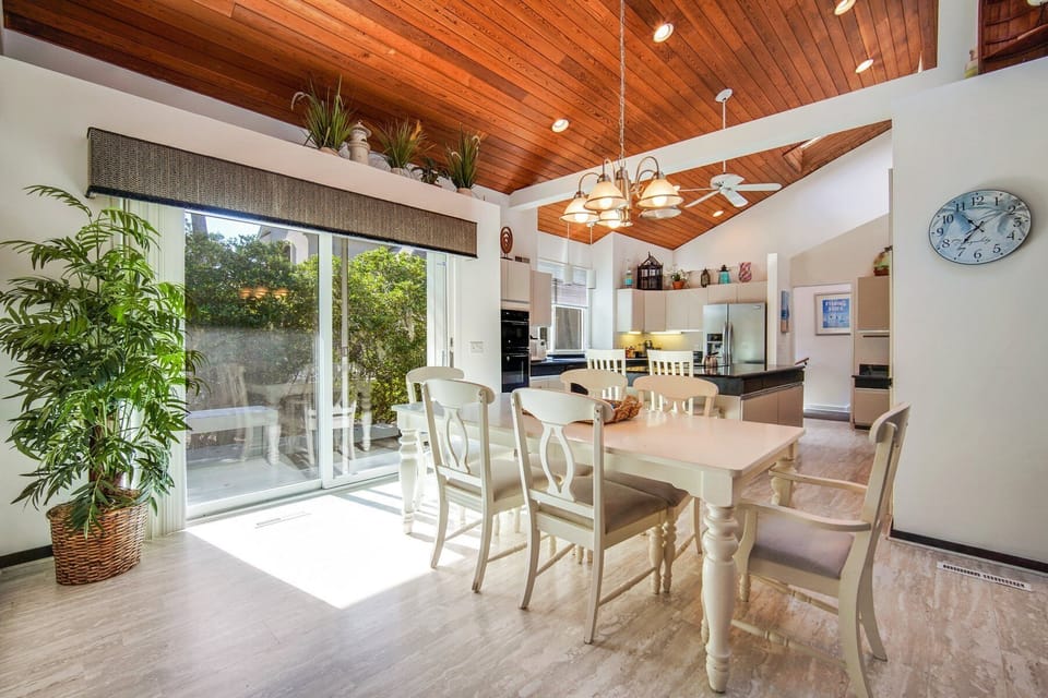 Open dining area that flows into the living spaces. 