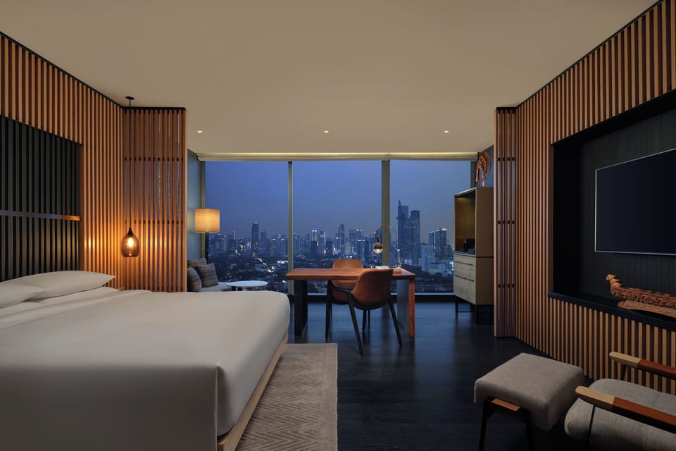 Room (Skyline View) | Premium bedding, minibar, in-room safe, desk