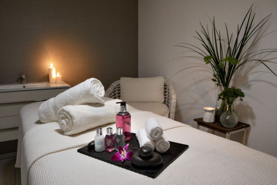 Island Luxurious Suites Hotel Hotel in Netanya