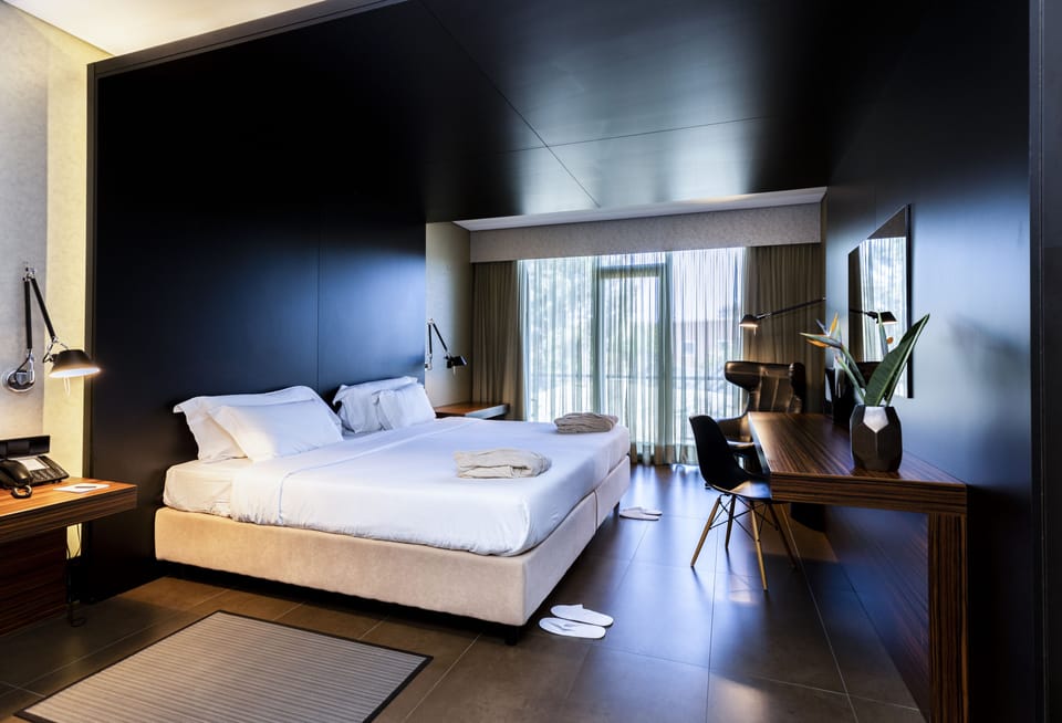 Minibar, in-room safe, desk, soundproofing