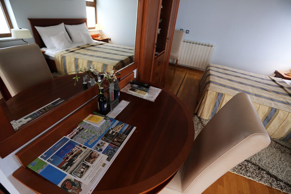 Comfort Studio Suite, 1 Bedroom, Balcony, Sea View | Minibar, in-room safe, individually decorated, individually furnished