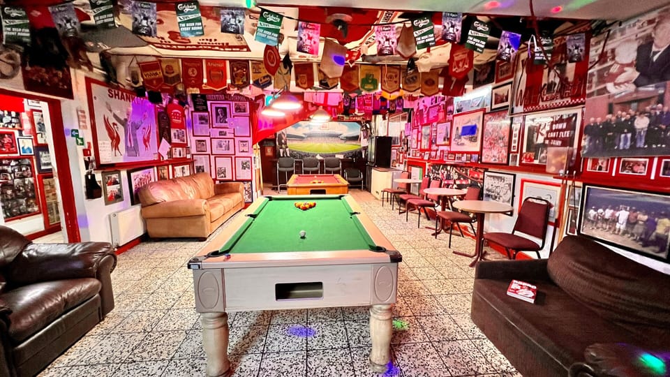 Castle Lodge Guest House Bed and Breakfast in Liverpool