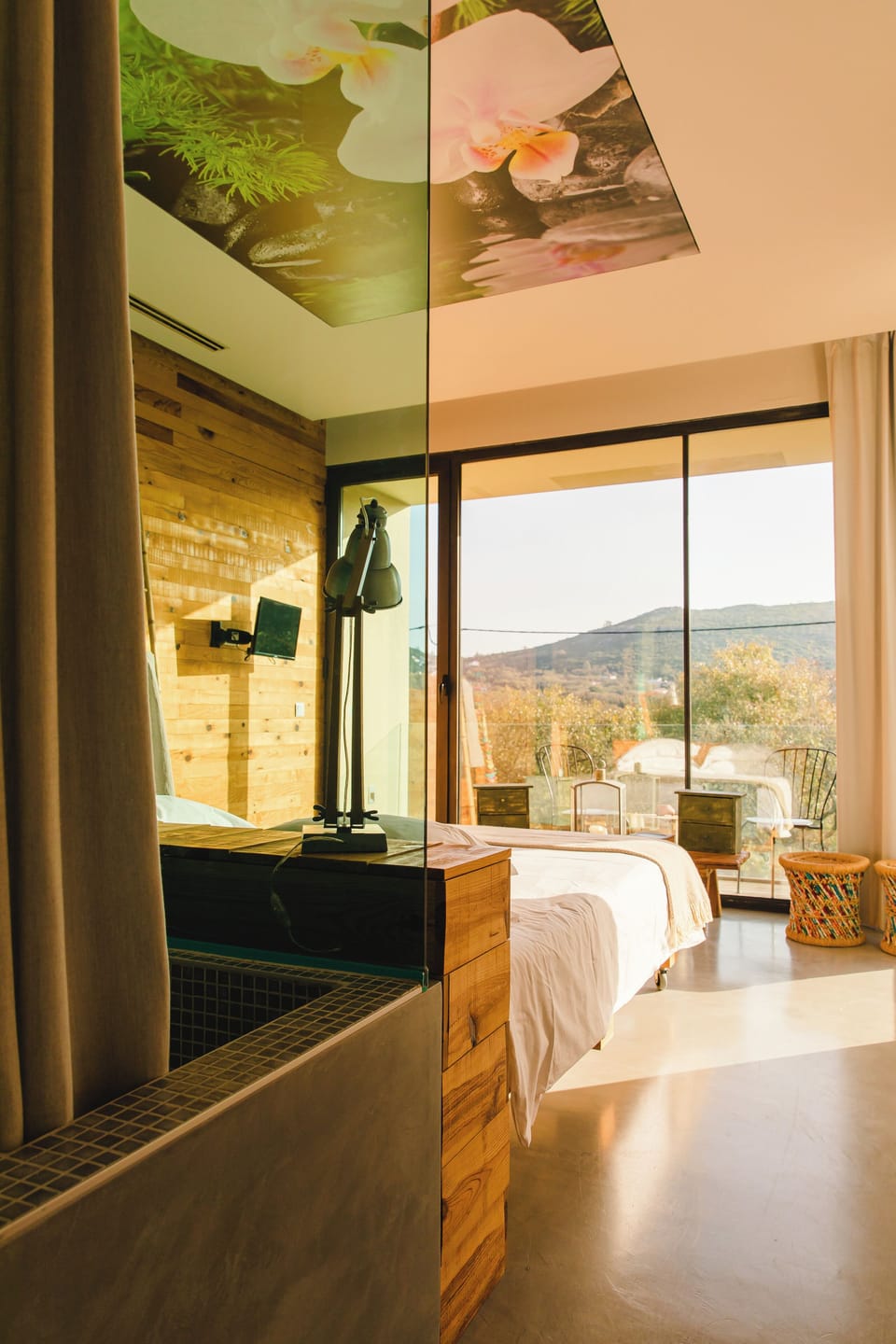 Double Room | Minibar, in-room safe, individually decorated, free WiFi