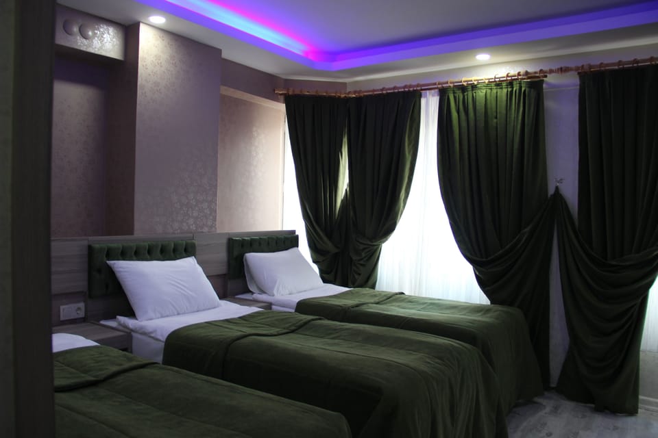 Standard Triple Room, 3 Twin Beds | In-room safe, desk, soundproofing, free WiFi