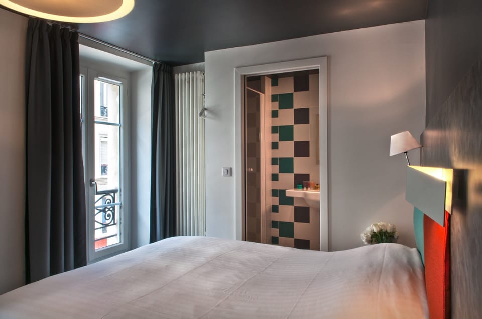 Double Room | Premium bedding, memory foam beds, in-room safe, individually furnished