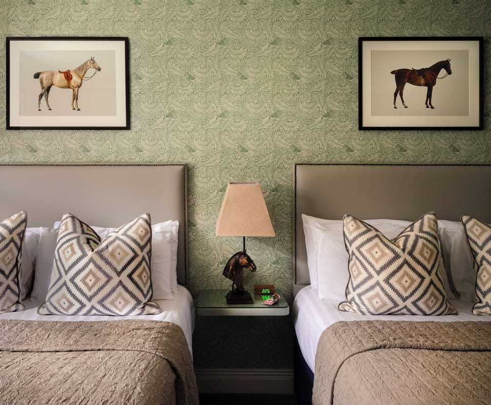 Classic Twin | Premium bedding, in-room safe, desk, soundproofing