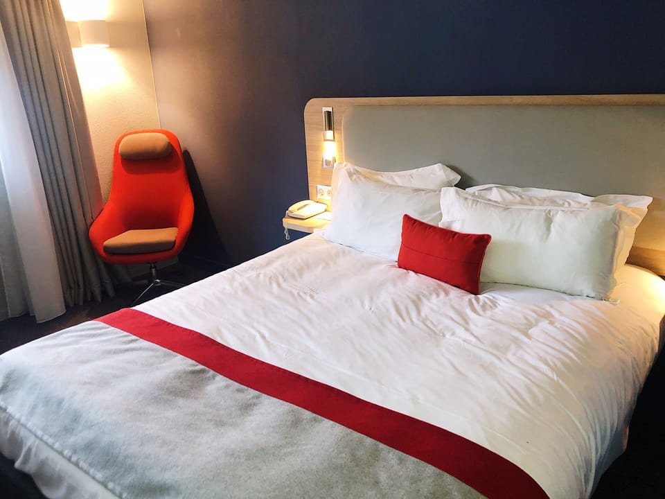 Double Room | Desk, laptop workspace, blackout drapes, soundproofing