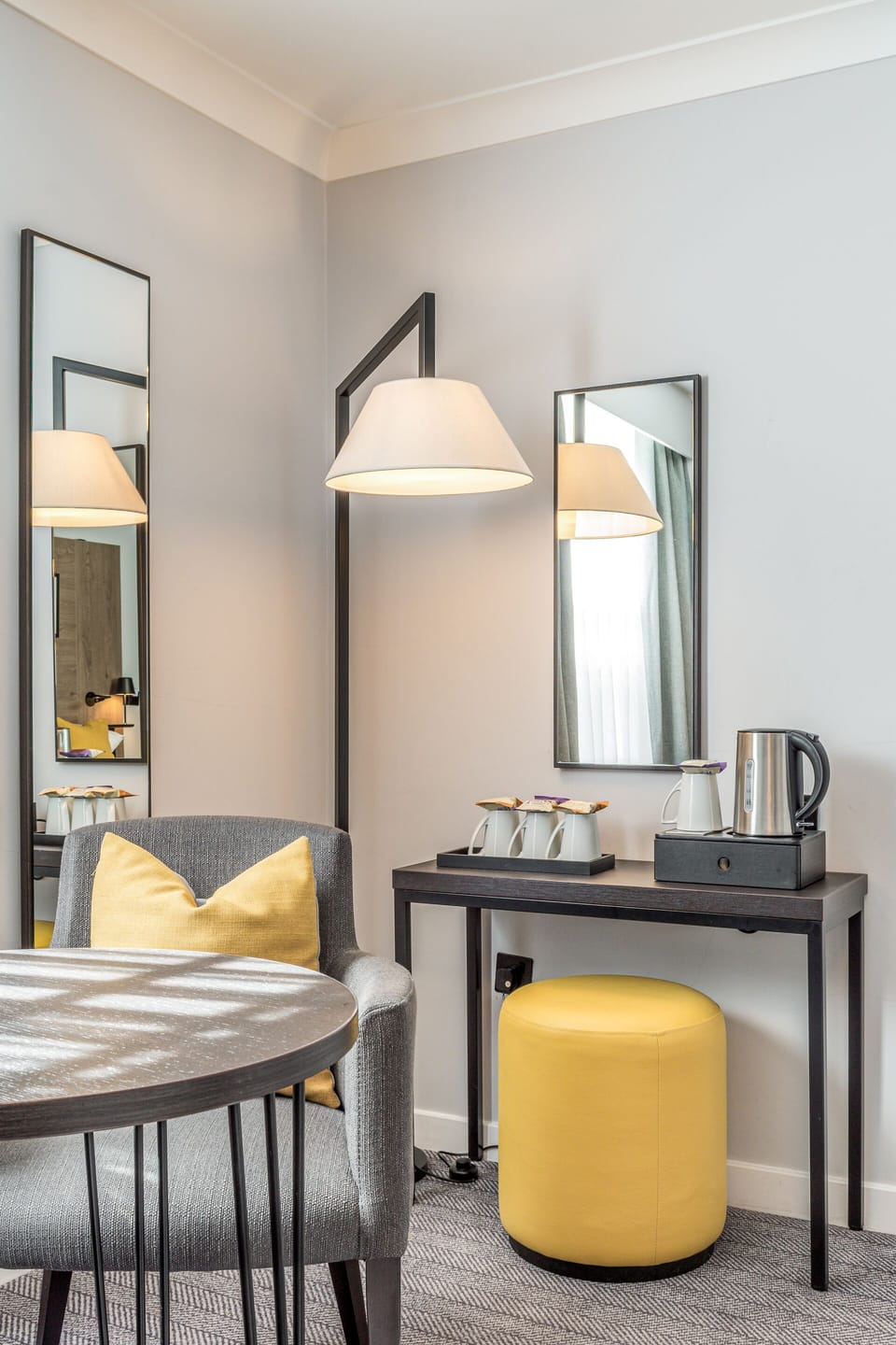 Standard Suite, Ensuite | Premium bedding, in-room safe, blackout drapes, iron/ironing board