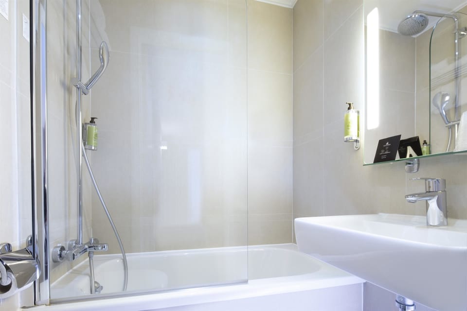 Free toiletries, hair dryer, towels, soap