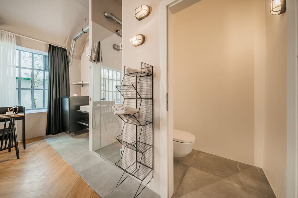 Business Studio | Living area