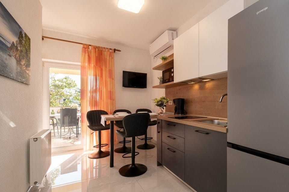 Kitchen with dining room

