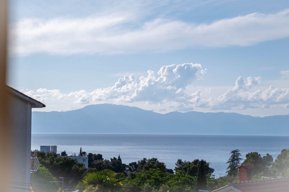 Terrace with a view of the sea

