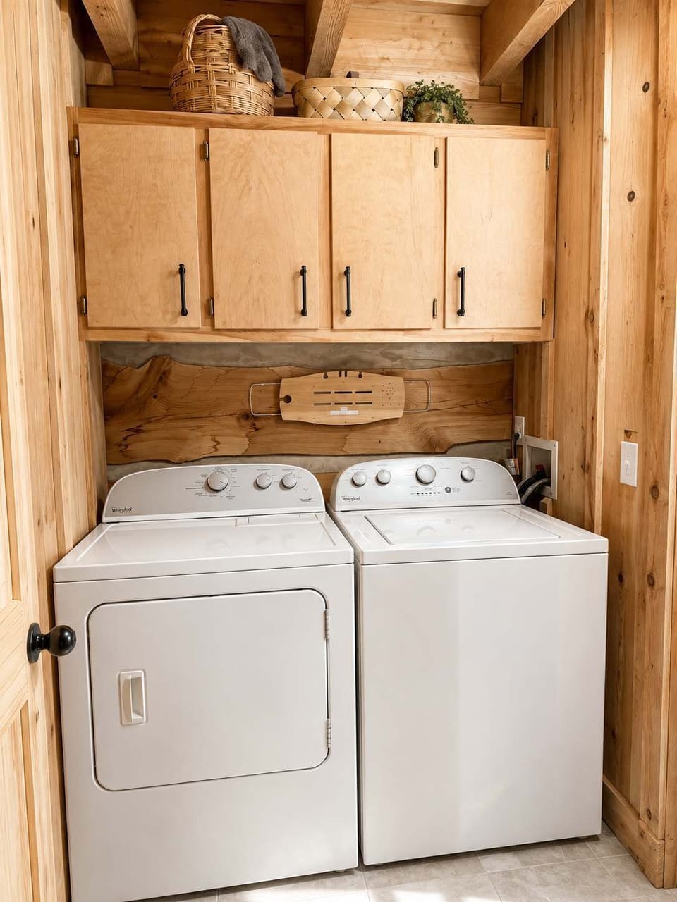 Laundry in bathroom: we supply a starter pack of Free & Clear laundry pods for your convenience to refresh laundry and towels during your stay.