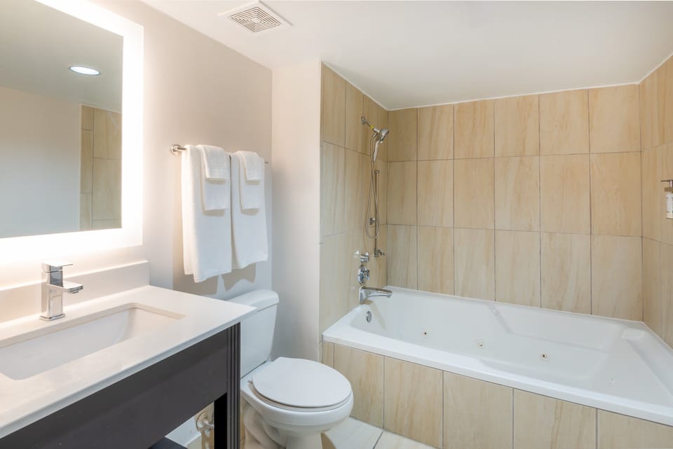 Holiday Inn Express Philadelphia NE - Bensalem by IHG Hotel in Bensalem Township