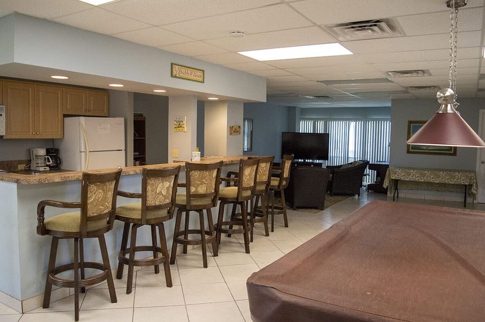 Atlantis Building B Game Room
