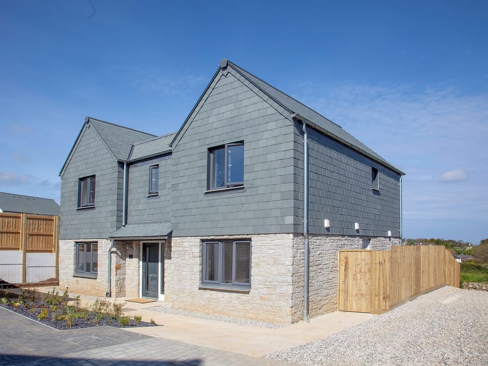 Exterior | Fox Lodge, Crantock, near Newquay