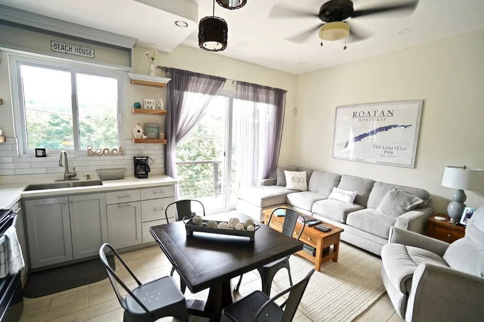 Kitchen/Living