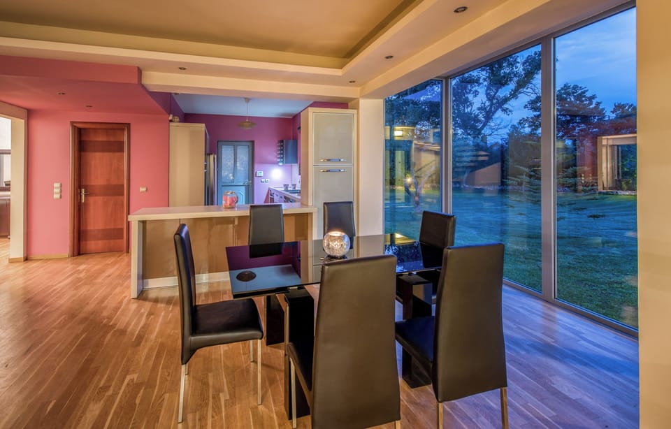 Astarte Villas - Istar Luxurious Villa with Private Pool and Tennis Court