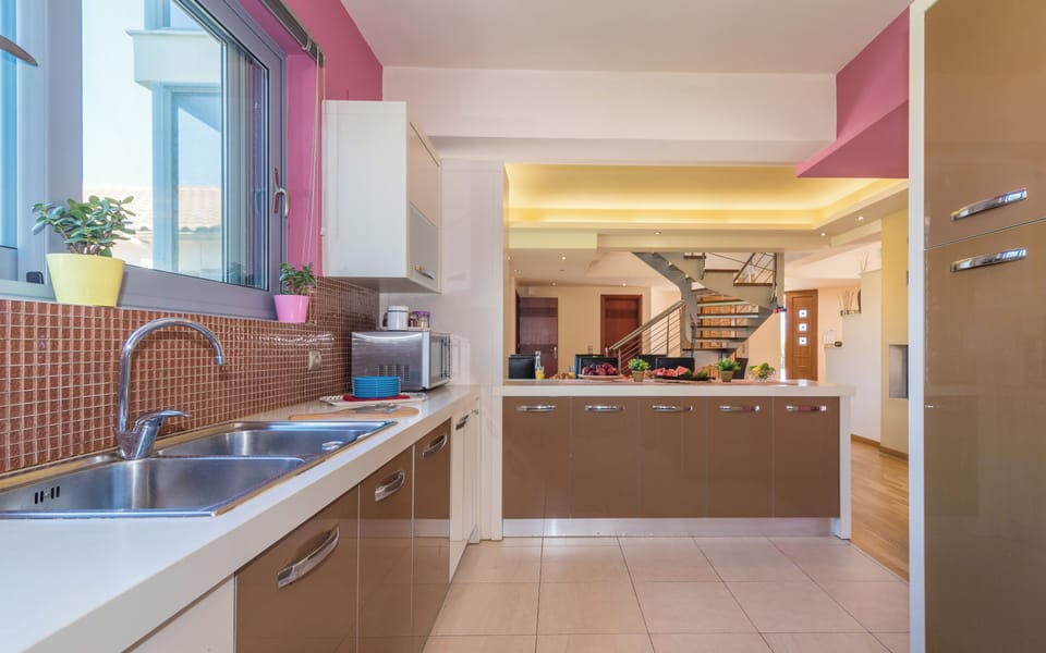 Astarte Villas - Istar Luxurious Villa with Private Pool and Tennis Court