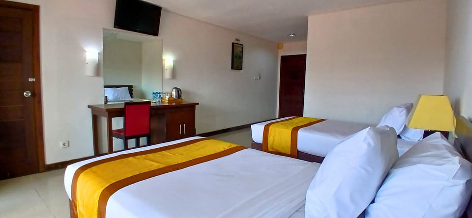 Superior Room | Individually decorated, desk, blackout drapes, rollaway beds