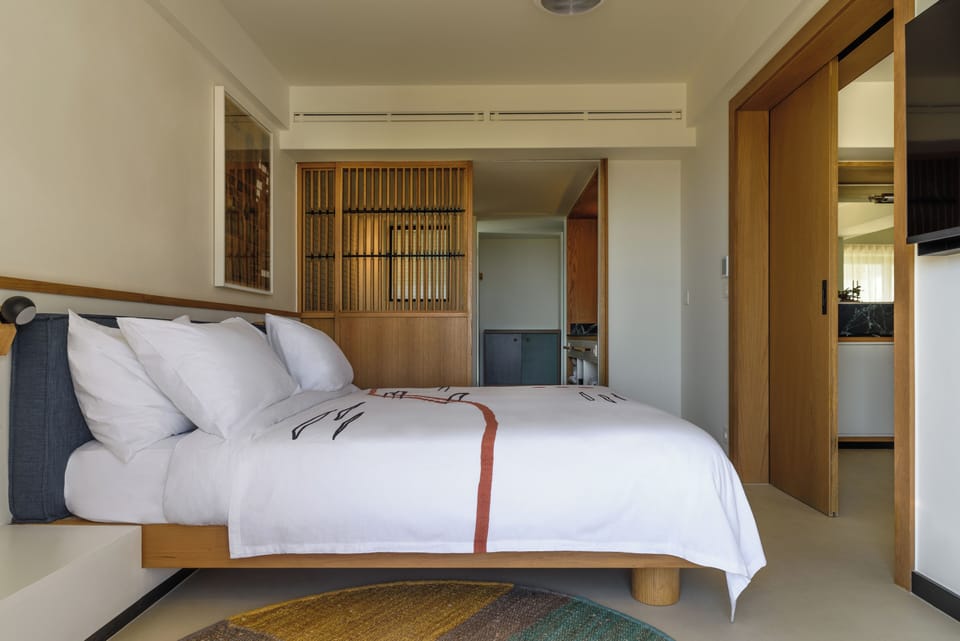 Suite (Ace) | Premium bedding, minibar, in-room safe, laptop workspace