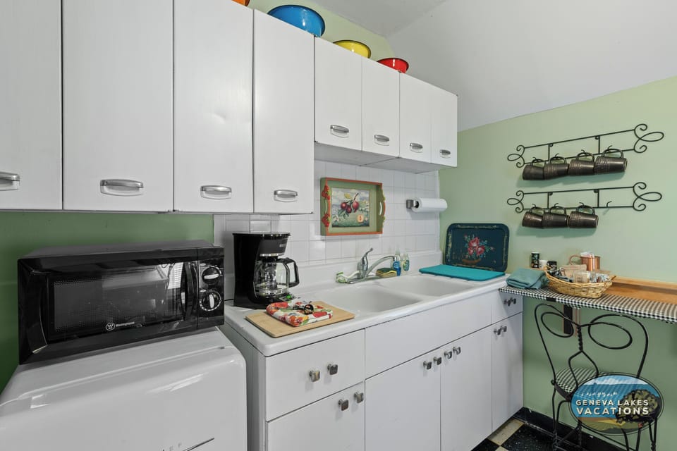 kitchenette
