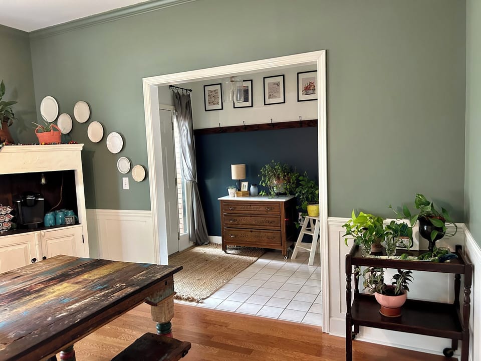 dining room off of entry way