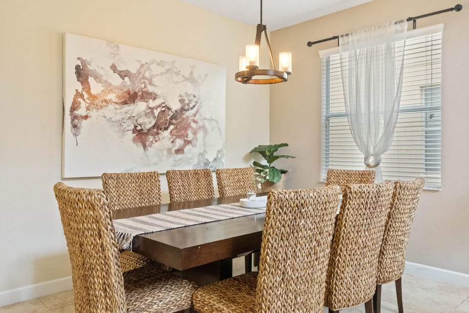 Spacious Vacation Home with Pool & Spa Near Disney (514)