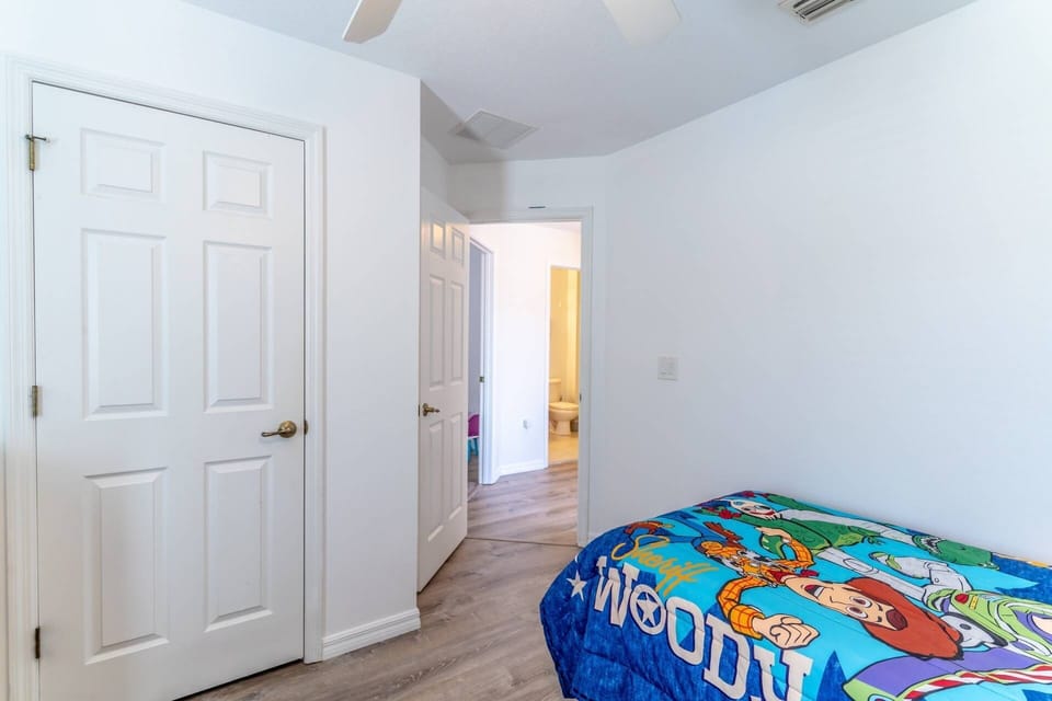 Second Floor Double Twin Room