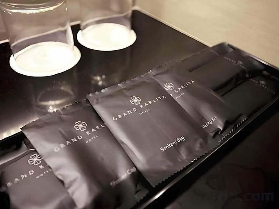Bathroom amenities