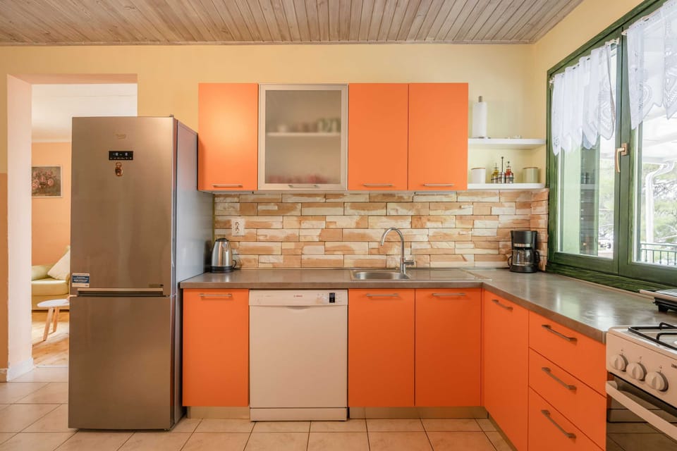 House (Five Bedroom House) | Private kitchen | Fridge