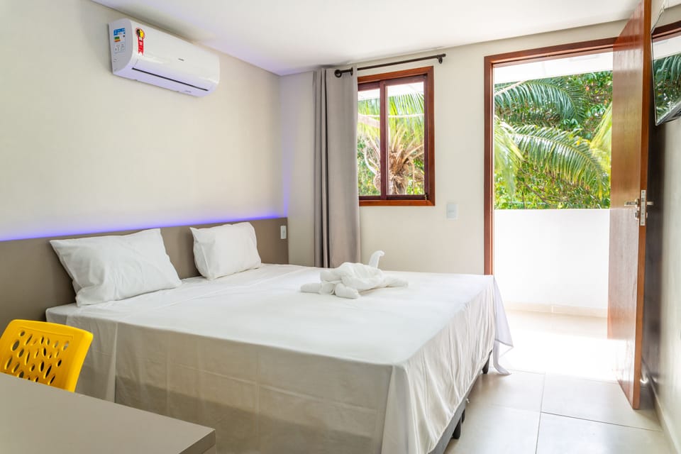 Double or Twin Room | Minibar, desk, laptop workspace, free WiFi