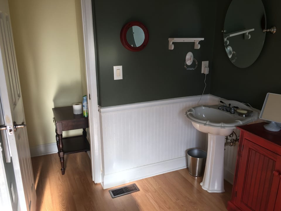 Master Bathroom 3