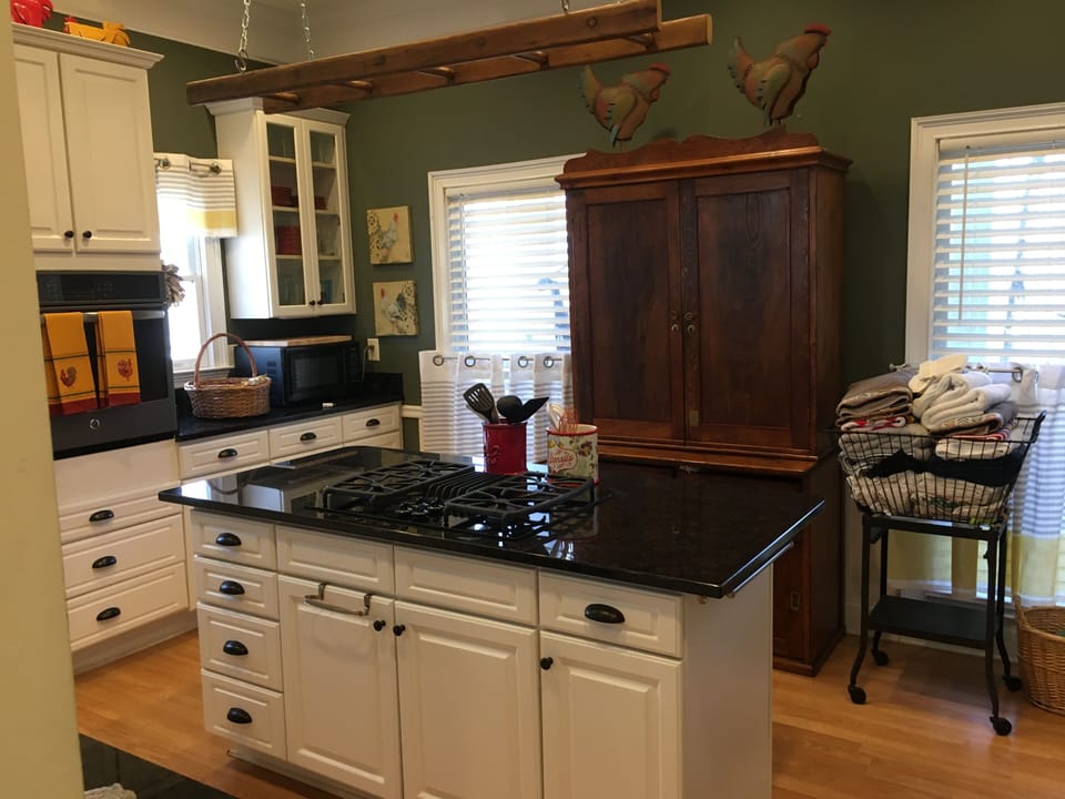 Kitchen 1