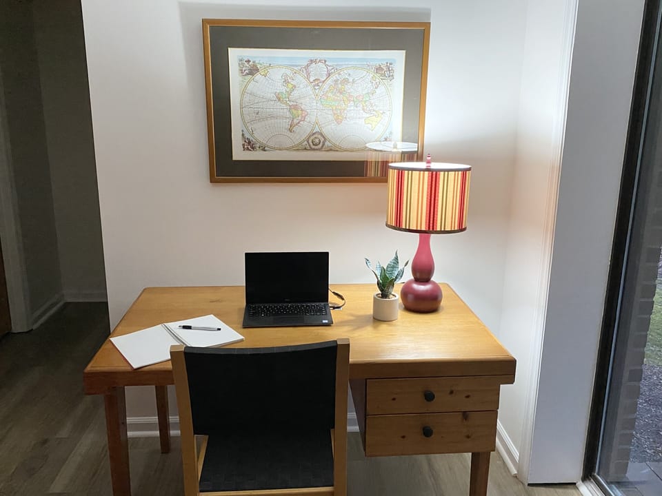 And if you have to work or get online, then there's a desk nook in the den. 