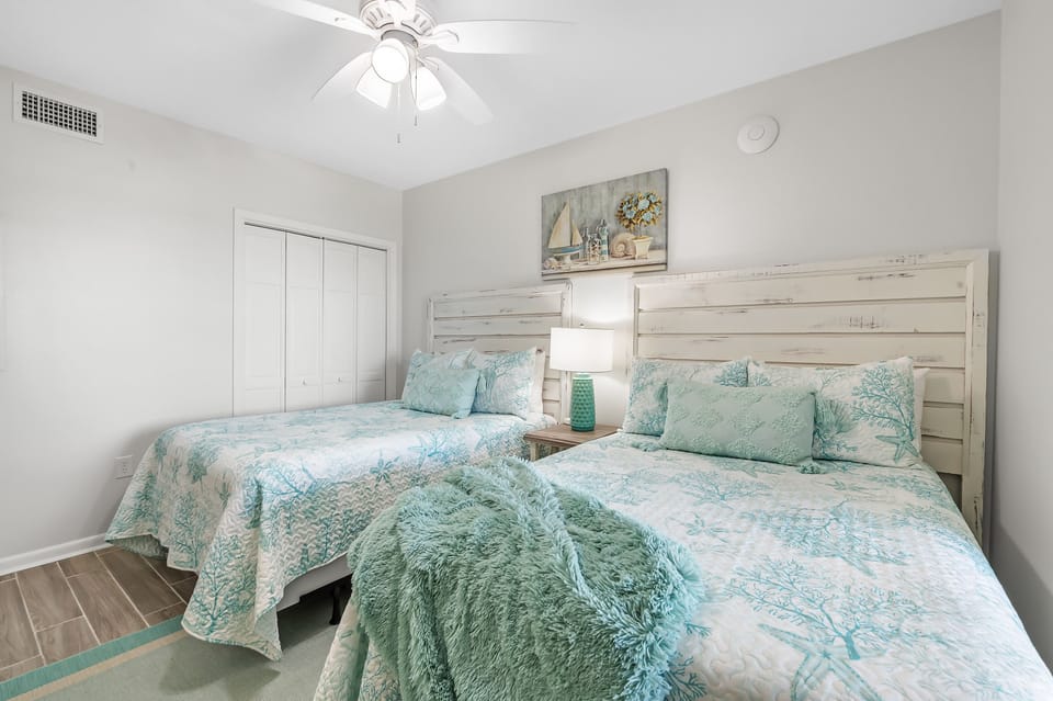 Bedroom #3, two full beds