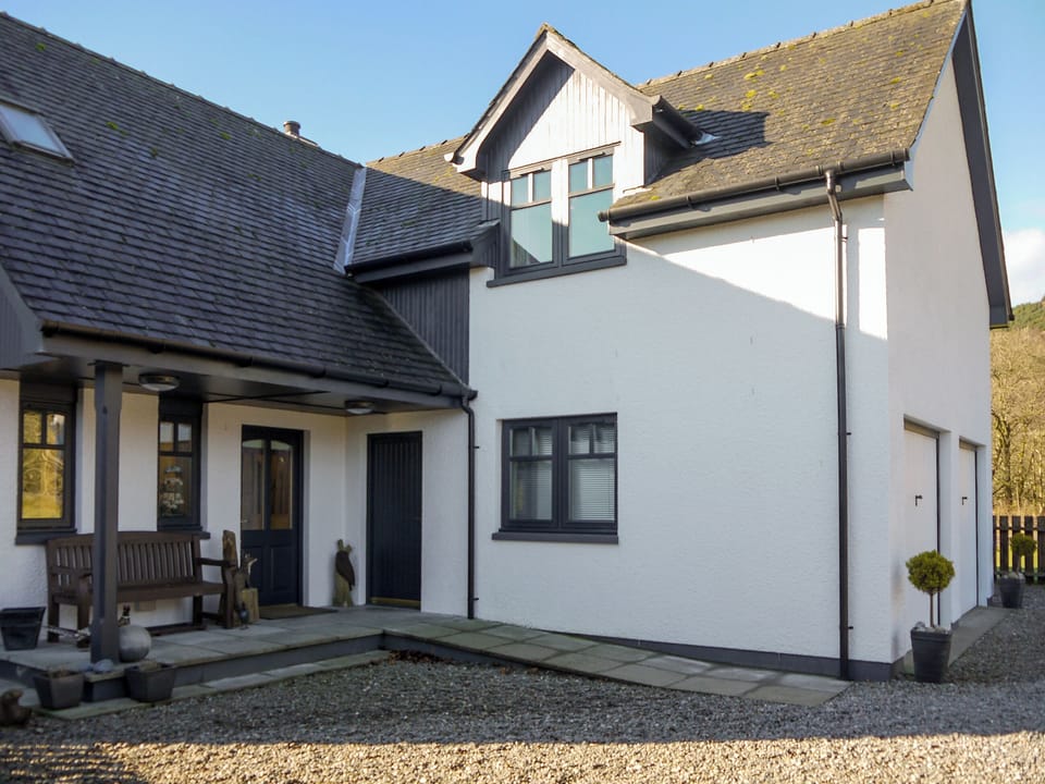 Exterior | Dalcomera, Fort William