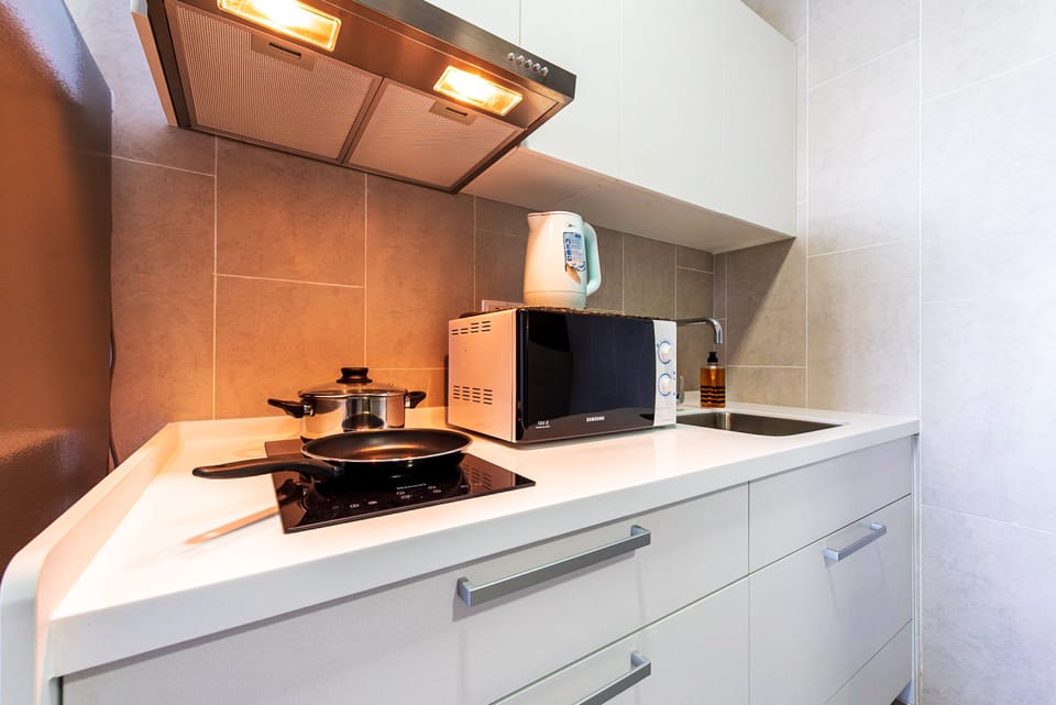 Family Apartment | Microwave