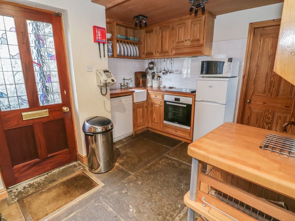 Cottage | Interior