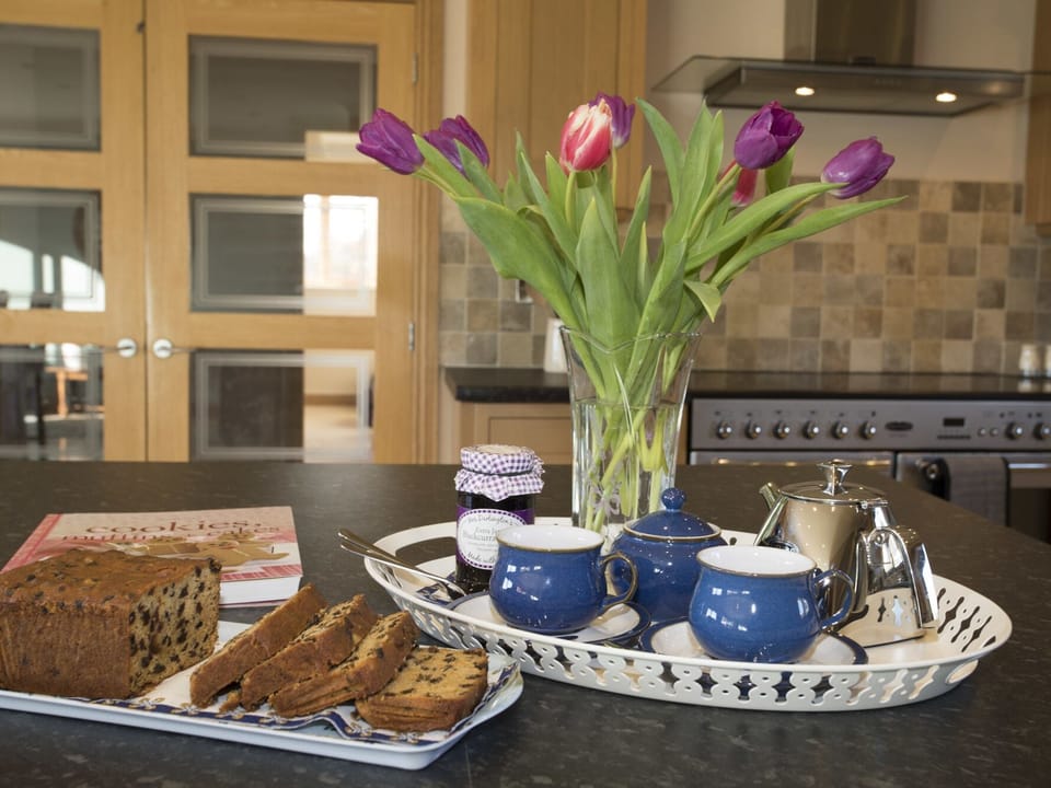 Cottage | Interior
