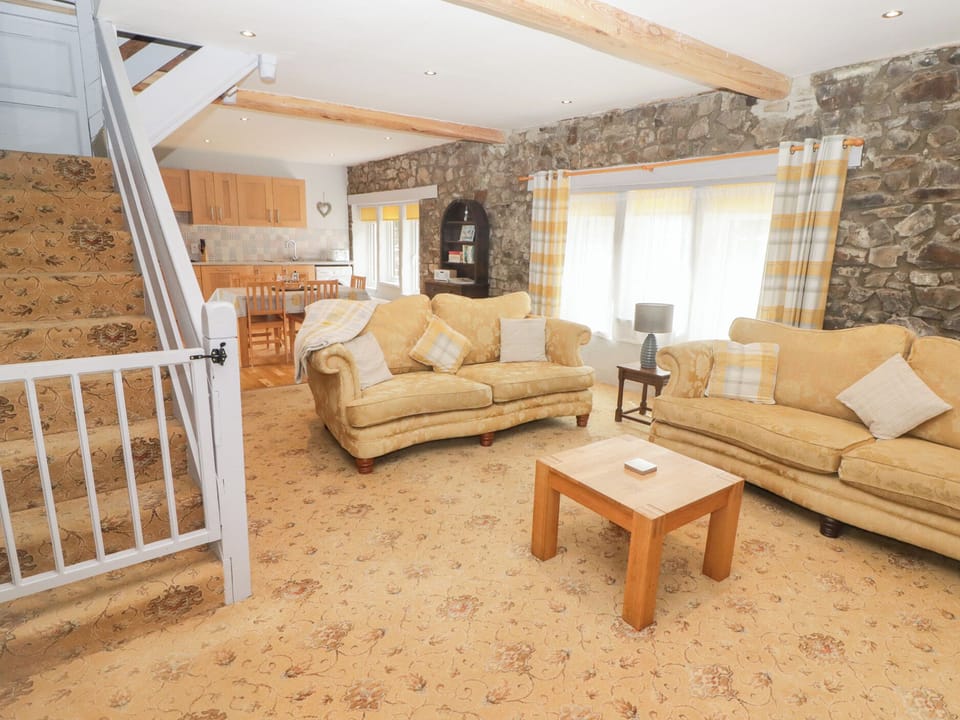 Cottage | Living area