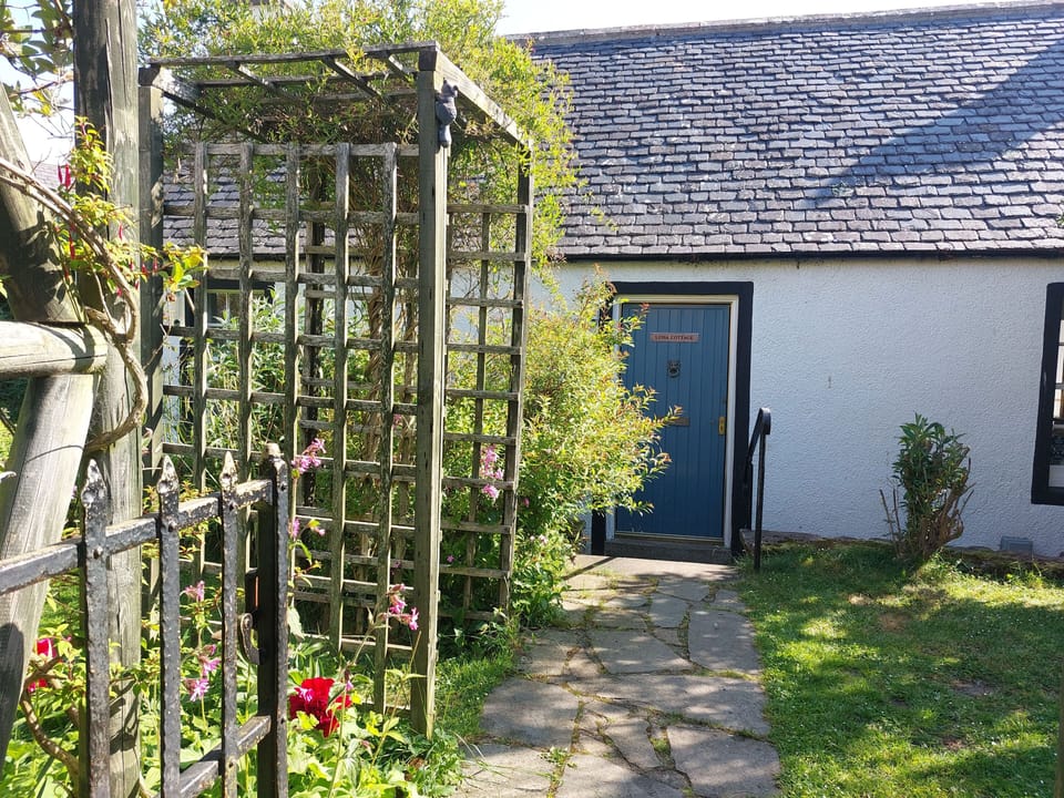 Cottage | Property grounds