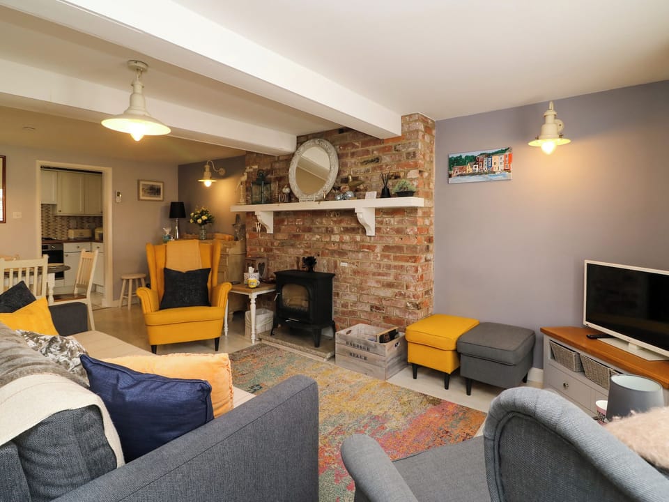 Cottage | Living area