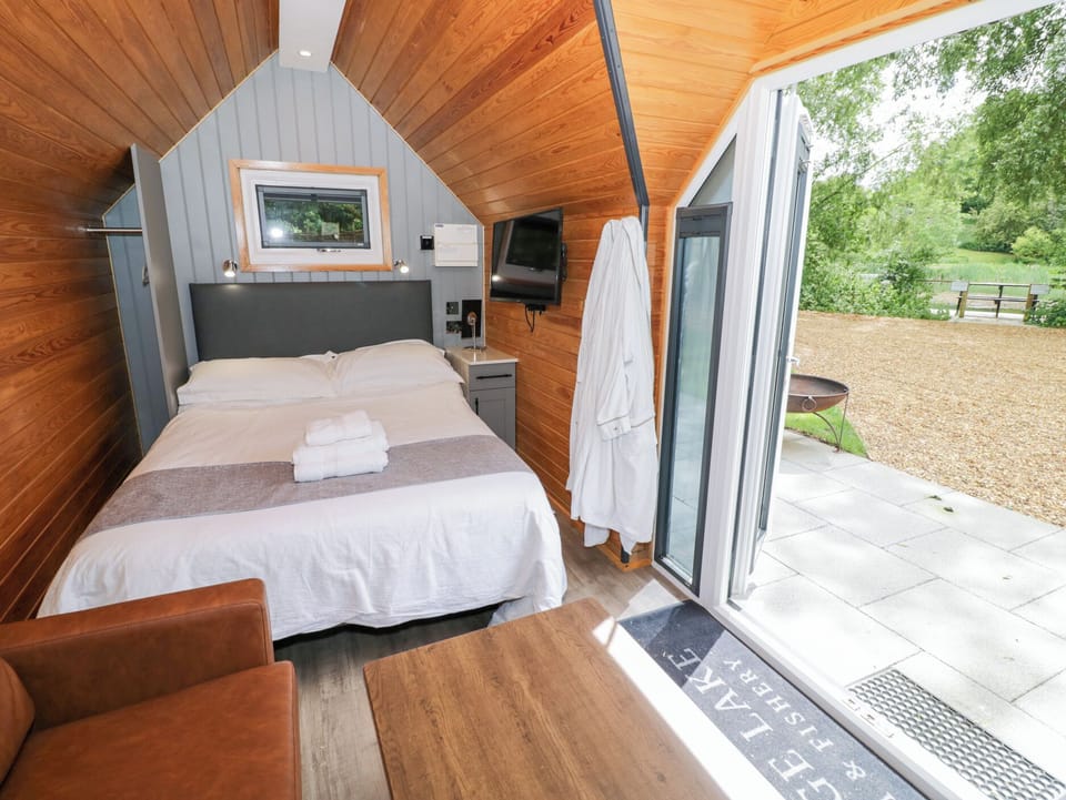 Cottage | 1 bedroom, individually decorated, individually furnished, free WiFi