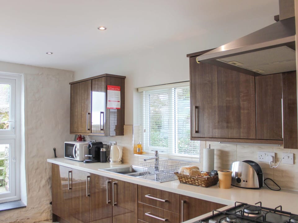Cottage | Interior