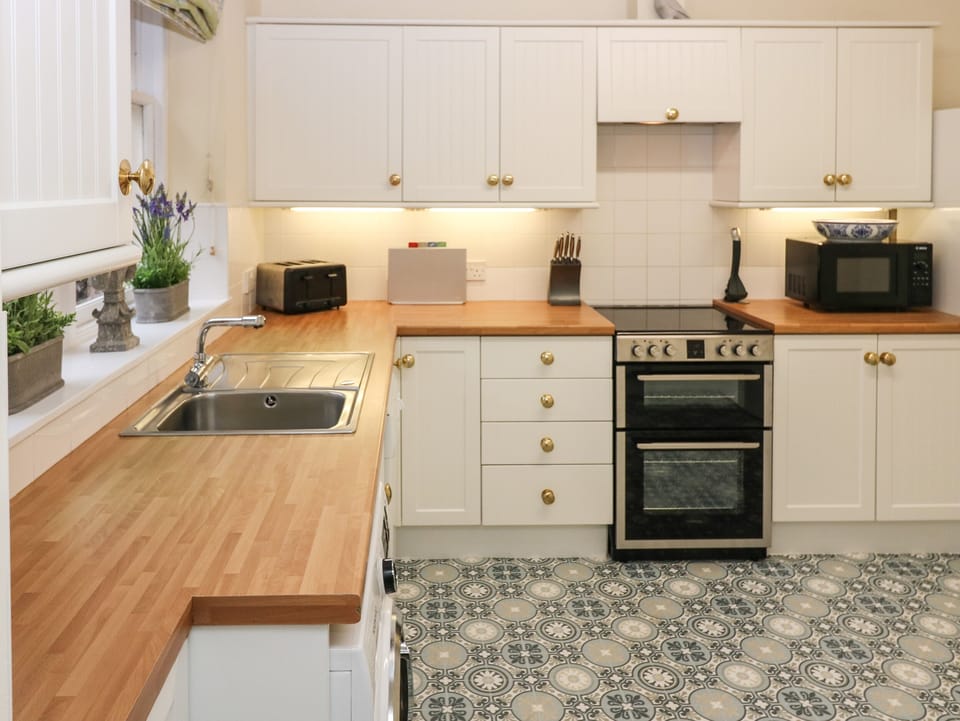 Cottage | Interior