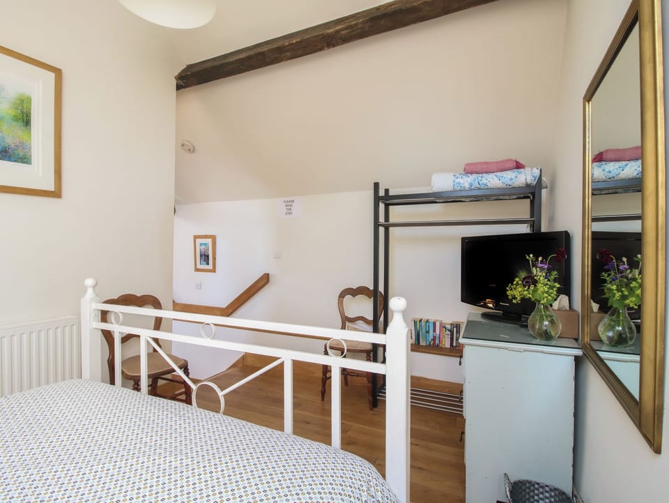 Foxholes Barn Cottage in Wyre Forest District