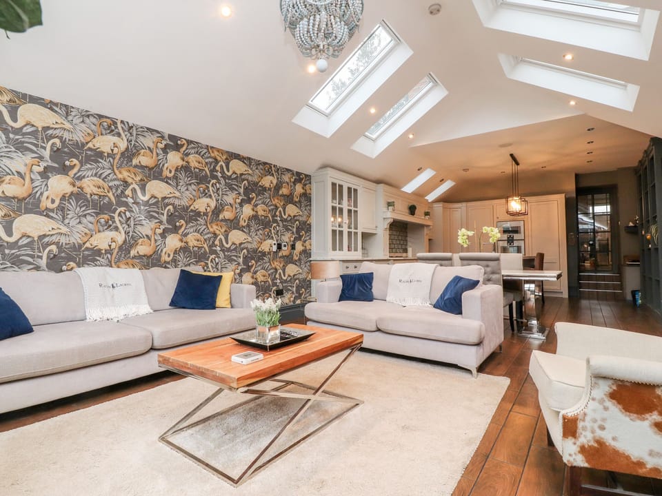 Cottage | Interior
