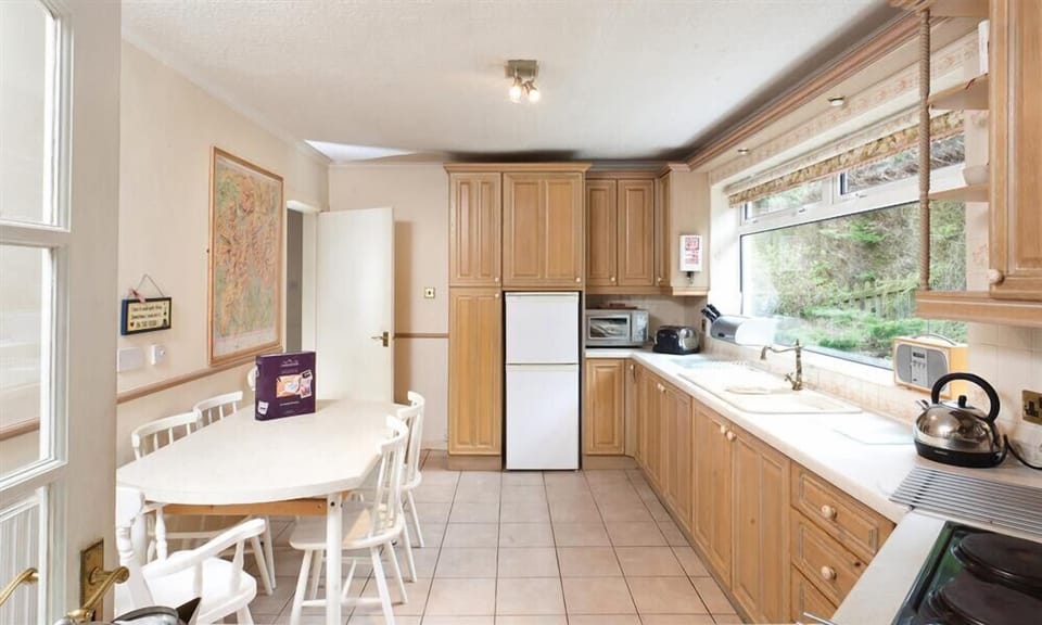 Cottage | 3 bedrooms, individually decorated, individually furnished, free WiFi